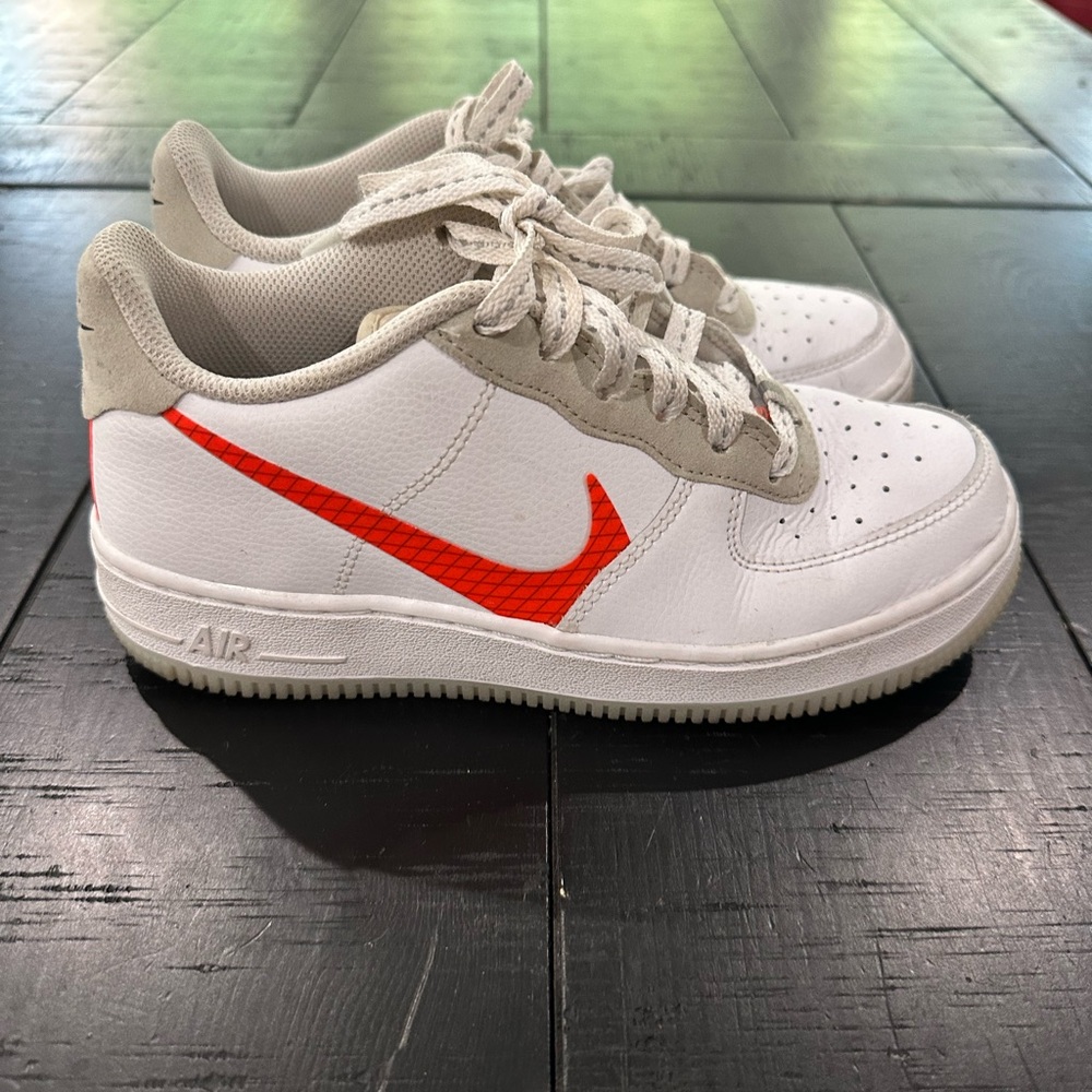Nike Kids White and Orange Sneakers